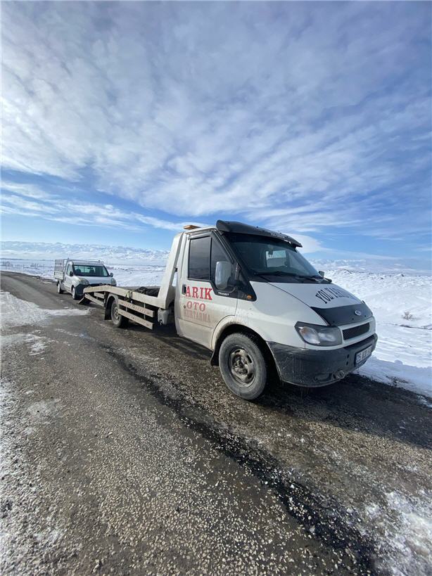 Arık Oto Kurtarma Aracı